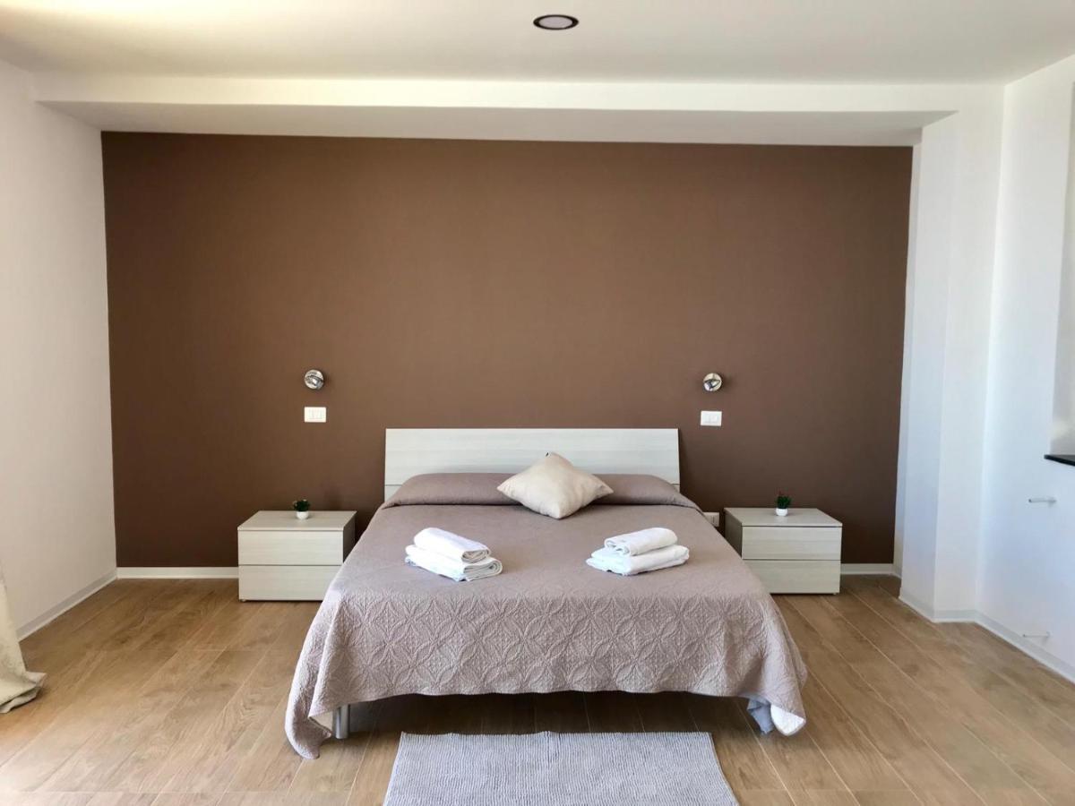 Luxury Suite Terrazze E Vista Mare タオルミーナ エクステリア 写真